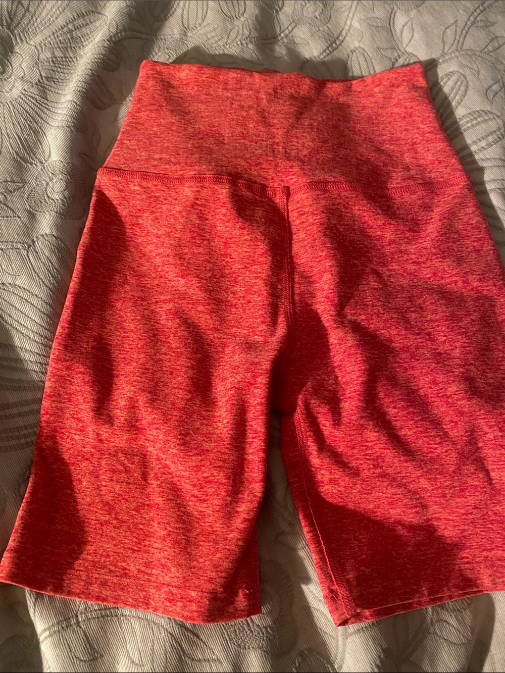 Beyond yoga S shorts new condition